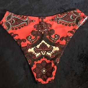 Zaful Bikini Bottoms (Size 8 - Brand new)